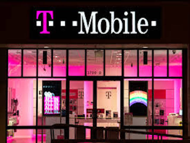 Công nghệ thông tin - 2 triệu khách hàng T-Mobile bị đánh cắp dữ liệu
