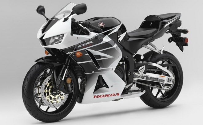 Honda CBR600RR 2019 sắp tái xuất, &#34;dọa nạt &#34; Yamaha YZF-R6 - 1