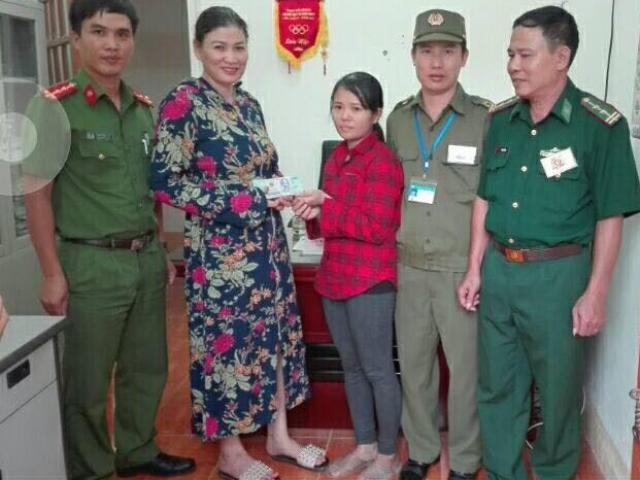 Tin tức trong ngày - Đi mua thuốc cho chồng bị ung thư, người phụ nữ nghèo nhặt được bọc tiền và cái kết