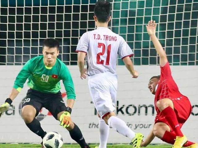 Tin tức trong ngày - Hành động tâm lý của "người nhện" Bùi Tiến Dũng với bố mẹ trước trận gặp U23 Syria