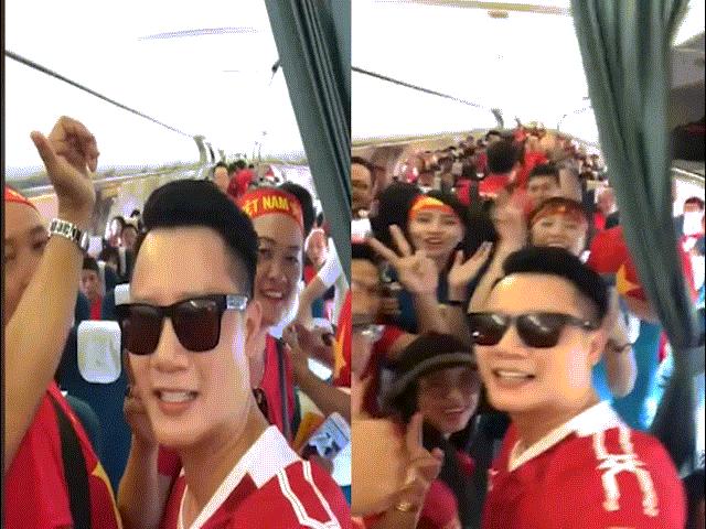Ca nhạc - MTV - Hoàng Bách cùng "rừng" fan đỏ rực sang Indonesia cổ vũ U23 VN