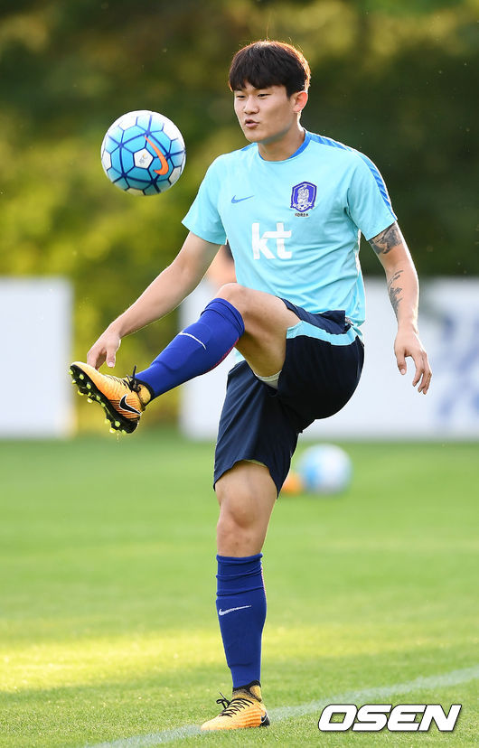 Mãn nhãn hình thể cường tráng của Son Heung-min và đồng đội - 5