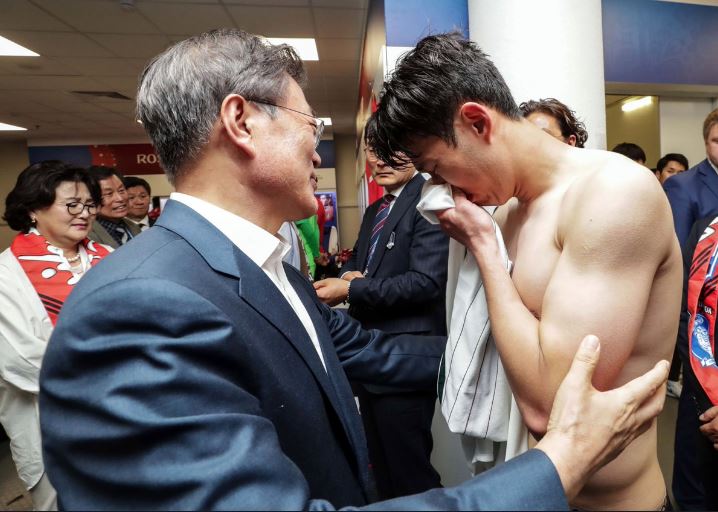 Mãn nhãn hình thể cường tráng của Son Heung-min và đồng đội - 2