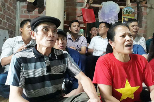 Bố thủ môn Bùi Tiến Dũng: Olympic Việt Nam đã chiến thắng trong lòng người hâm mộ - 1