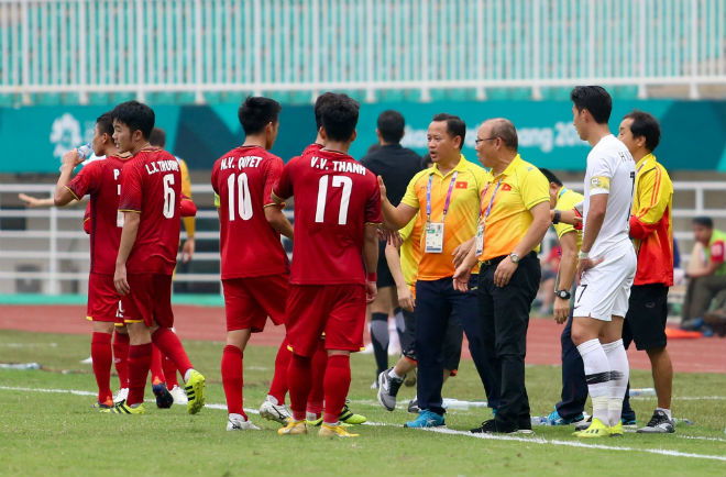 Son Heung Min nghe lén chiến thuật U23 VN: Thầy Park cao tay tóm gọn - 1