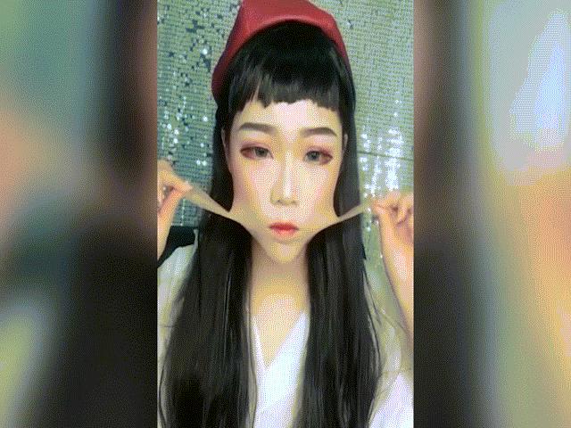 Bí quyết làm đẹp - Ngã ngửa khi cô gái lộ mặt thật sau trang điểm