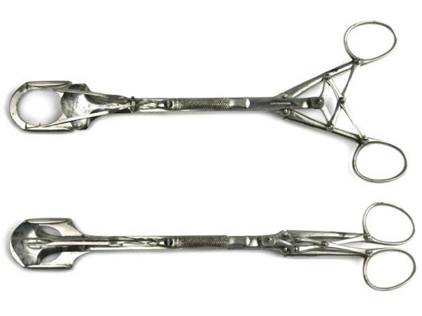 Không thể tin rằng 12 dụng cụ y tế đáng sợ này từng được sử dụng trên con người - 6