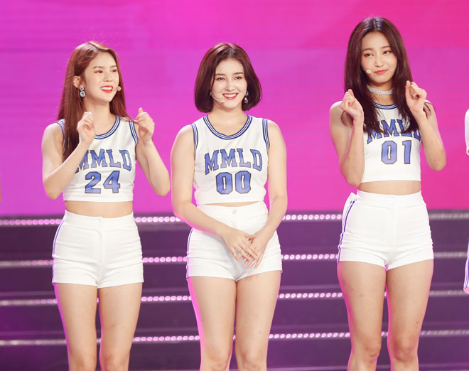 Tóc Tiên, Thu Minh mặc gợi cảm đọ sắc “thiên thần lai” 18 tuổi xứ Hàn - 7