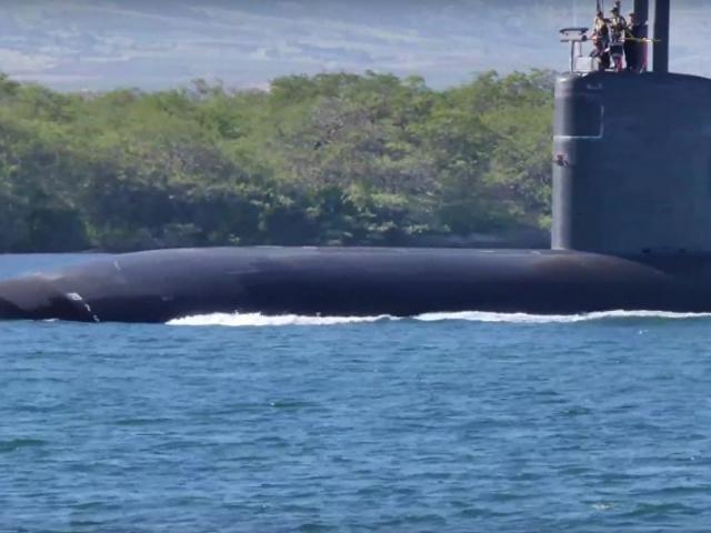 Thế giới - Tàu ngầm hạt nhân tiến vào Địa Trung Hải, Mỹ sắp nã tên lửa Syria?
