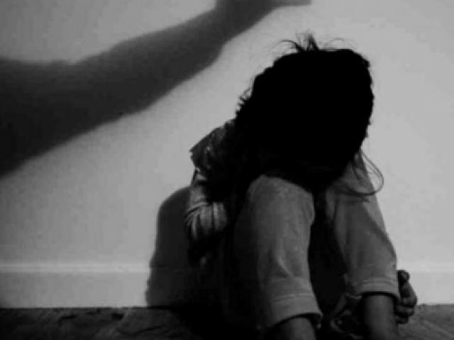 Pháp luật - "Yêu râu xanh" say rượu hại đời bé gái 5 tuổi