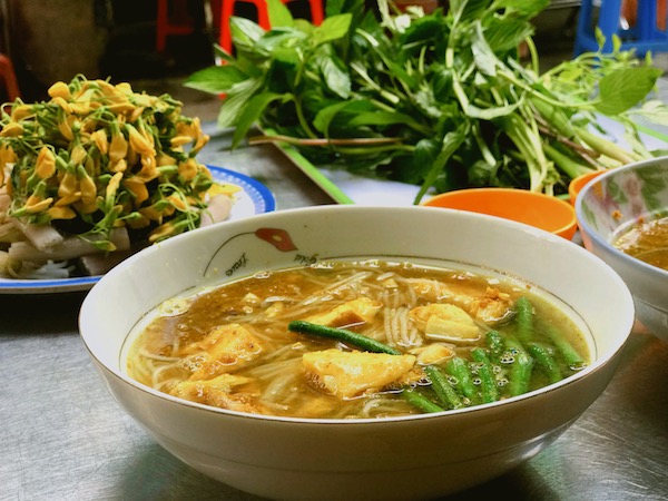 Bún cá Num-bo-chóc mê hoặc thực khách sành ăn ở Sài Gòn - 1