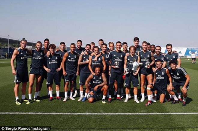 Tin HOT bóng đá tối 1/9: Sau Ronaldo đến lượt Pep bênh Mourinho - 2