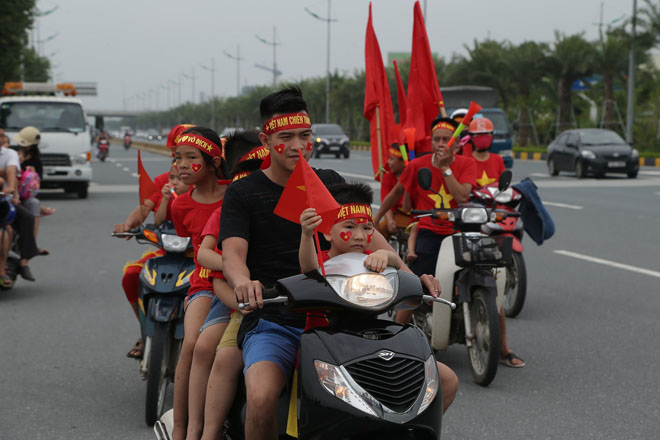 CẬP NHẬT: U23 lên chuyên cơ rời Indonesia, CĐV Việt Nam đã sẵn sàng chào đón - 9