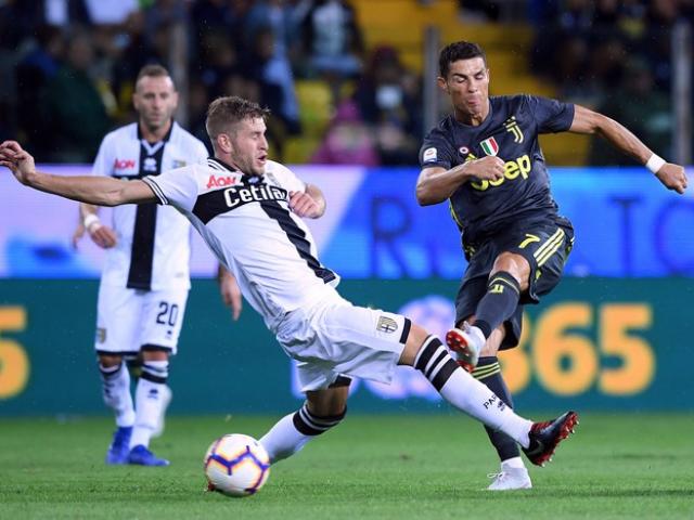 Ronaldo sút 23 ăn 0: Juventus trả 100 triệu euro mua vui