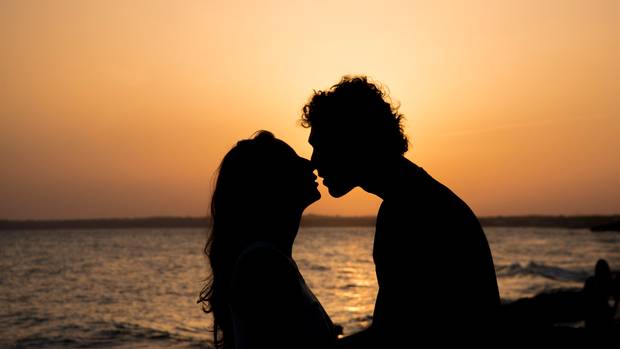 Bất ngờ thái độ của thành phố Mexio về “mây mưa” nơi công cộng - 1