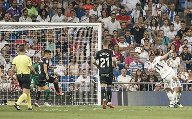 Ronaldo khốn khổ, Bale bùng nổ: “Chúa sơn lâm mới” ở Real - 1