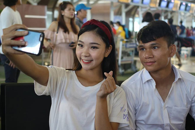 U23 Việt Nam, đoàn thể thao VN về nước: Thầy trò Park Hang Seo đã đến Mỹ Đình - 9