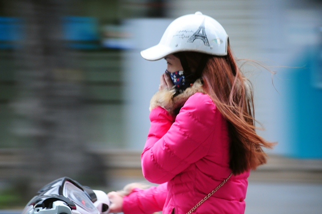 Nóng 24h qua: Mặc trang phục CSCĐ, nam thanh niên khai “để an toàn và giữ ấm” - 4