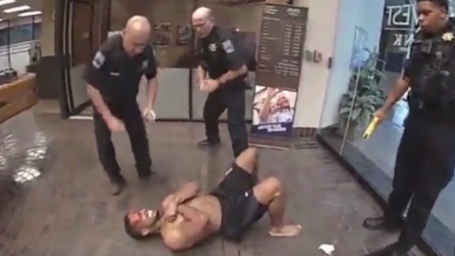 Mỹ: Người đàn ông chống đối bị cảnh sát cho điện giật quá mức - 1