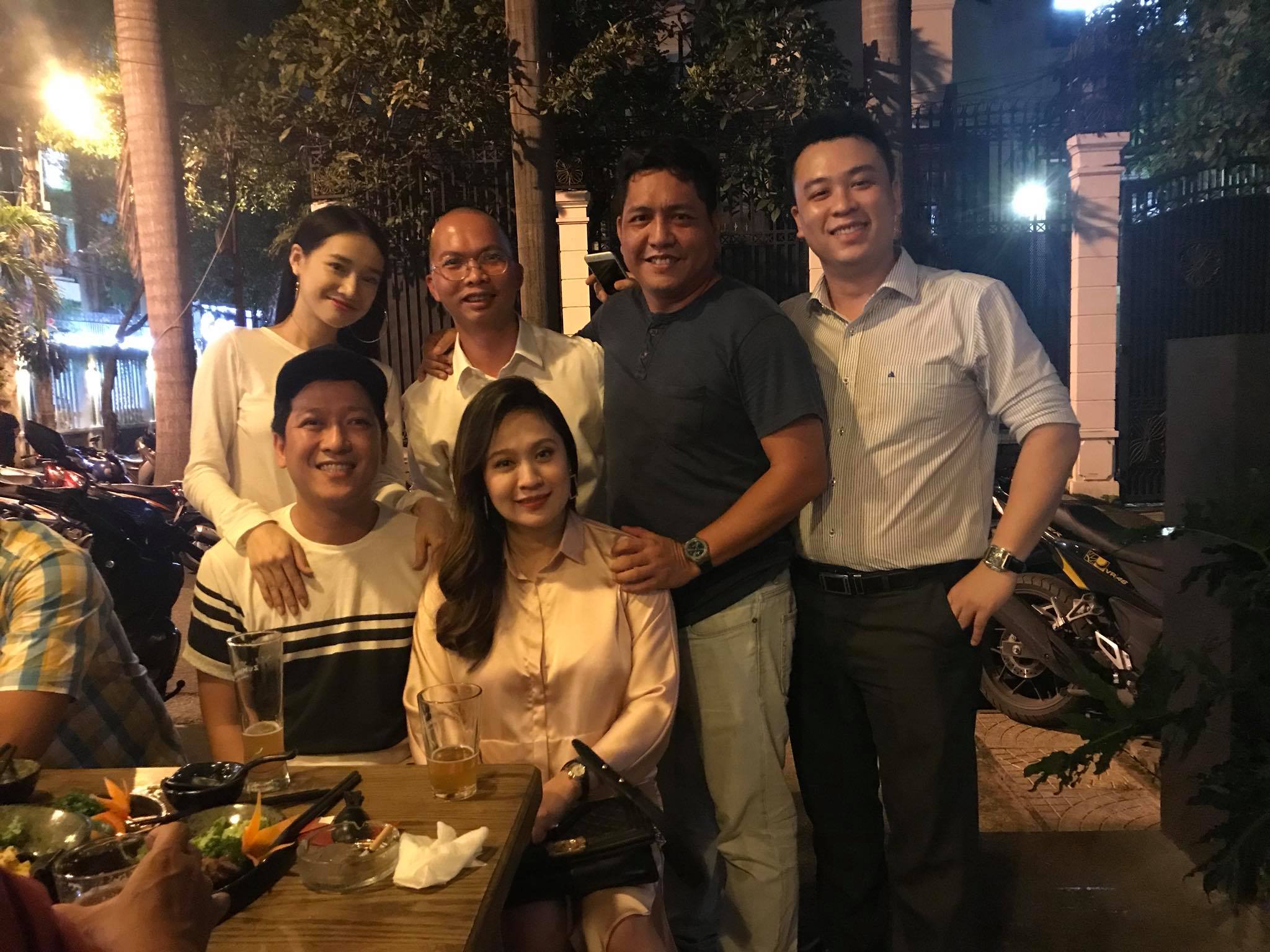 Động thái bất ngờ của Nhã Phương, Trường Giang sau lễ đính hôn ngàn đô - 1