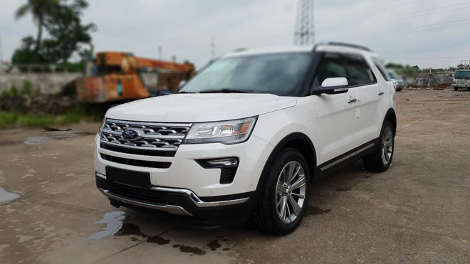 Khách Việt mua xe Ford Explorer phải mua thêm phụ kiện gần 200 triệu đồng - 1