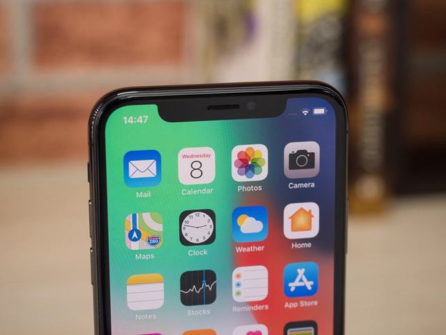 Dế sắp ra lò - Không phải "tai thỏ", khách hàng thích iPhone khỏe hơn