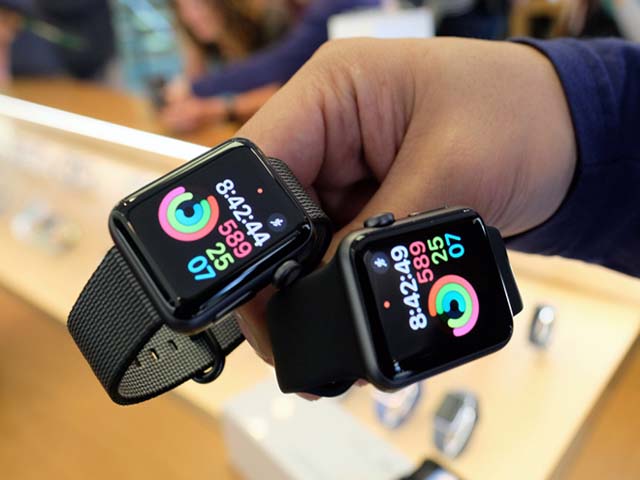 Apple ”máu lạnh” muốn tiêu diệt tất cả smart watch trên thị trường