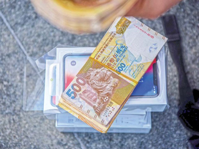 Dế sắp ra lò - Sốc: iPhone 2018 có thể được bán với giá cao hơn dự kiến?