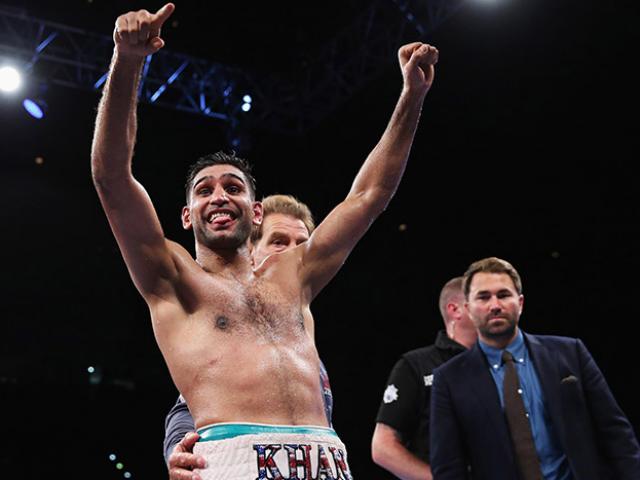 Thể thao - Tin nóng võ thuật 10/9: Cắt cân quá đà, nữ võ sĩ UFC mất danh hiệu vô địch