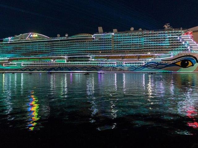 Tài chính - Bất động sản - "Resort bơi trên biển" và sự sang chảnh gây choáng cho cả giới siêu giàu