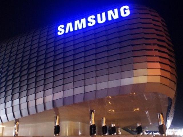 Đứng cạnh Samsung Việt Nam, đại gia niêm yết Việt bỗng trở thành những “chú lùn”