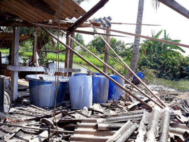 Tin tức trong ngày - Nổ lò hơi cơ sở bánh tráng, 1 người văng xa 20m, chết tại chỗ