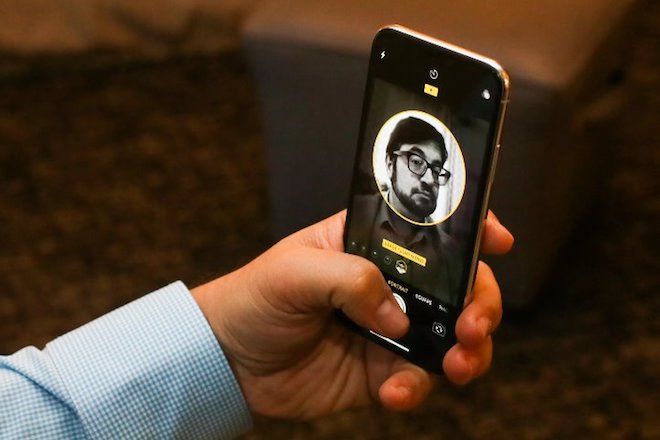 4 cải tiến lớn nhất cho Face ID mà người dùng muốn Apple nâng cấp trên iPhone XS sắp tới - 1
