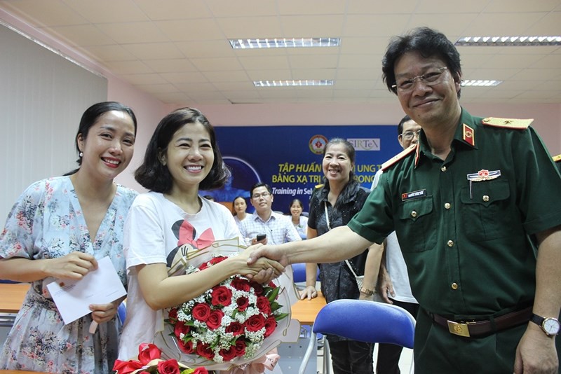Mai Phương bất ngờ nói lời đầu tiên sau 25 ngày chống chọi ung thư phổi - 3