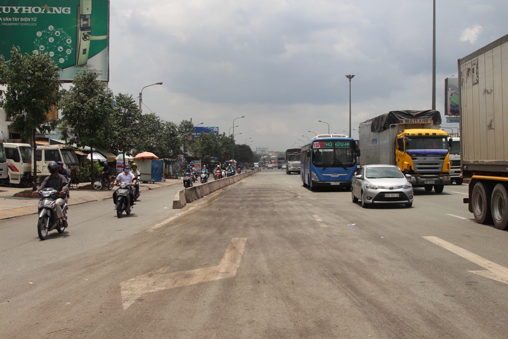 Ăn dĩa cơm trưa, nhiều tài xế tốn hơn 700 ngàn đồng - 5