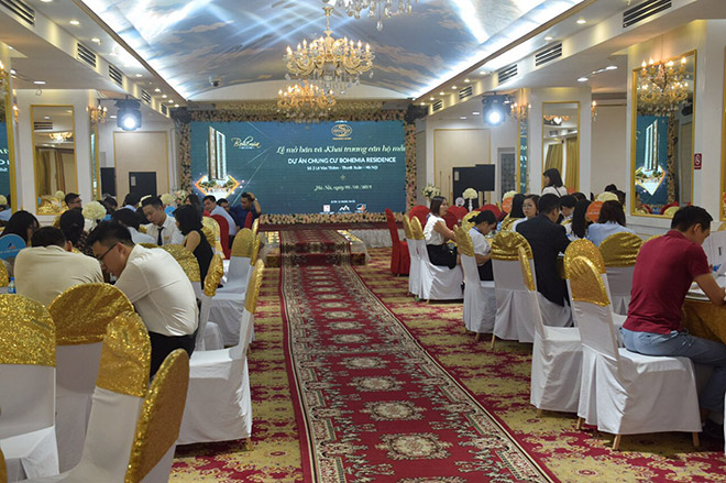 Căn hộ mẫu dự án Bohemia Residence thu hút hàng trăm khách tham quan - 2