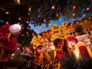 Mỗi năm chỉ có 1 lần nên chơi trung thu cũng phải đúng chất