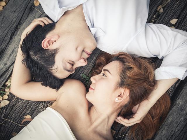 Bạn trẻ - Cuộc sống - Muốn biết quan điểm tình dục của đối phương là gì, hãy hỏi 7 câu hỏi này