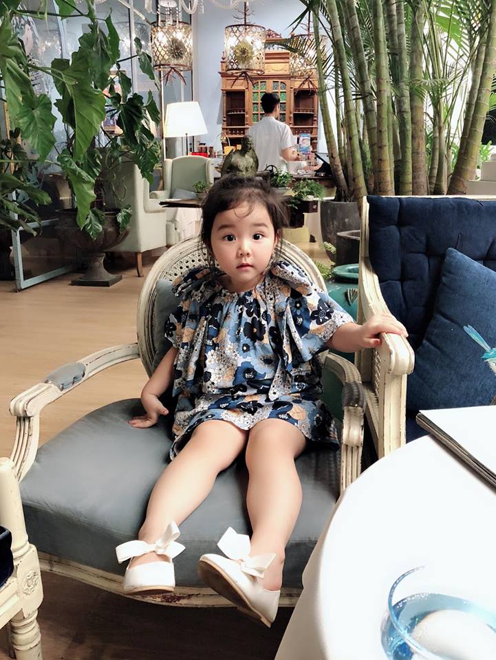 Clip con gái 3 tuổi của Trang Nhung hút hàng ngàn lượt xem: Sao Việt bình luận rôm rả - 7