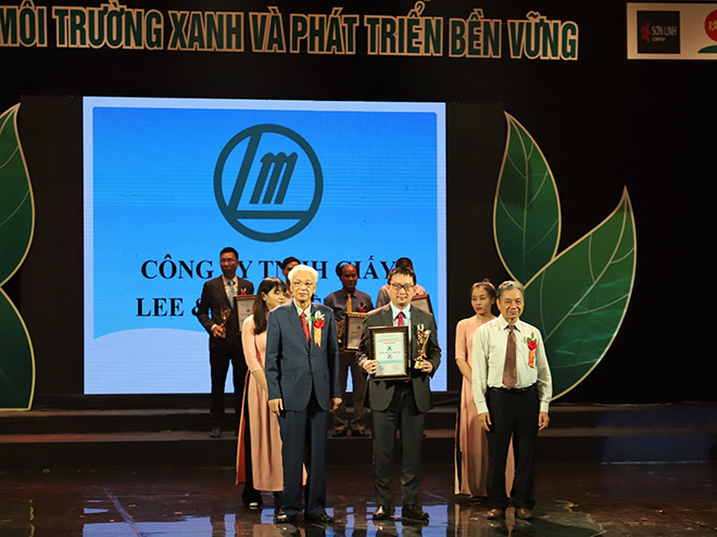 Lee & Man được công nhận “Doanh nghiệp vì môi trường xanh và phát triển bền vững” - 5