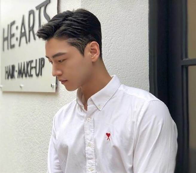 "Búp bê xứ Hàn" bị cảnh sát triệu tập vì hành hung bạn trai - 6