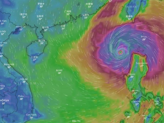 Siêu bão MANGKHUT giật trên cấp 17, chính thức vào Biển Đông