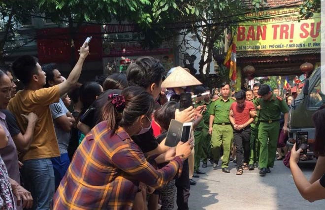 Nóng trong tuần: Nghi án dùng “nước hoa kích dục” hiếp dâm nữ sinh viên - 2