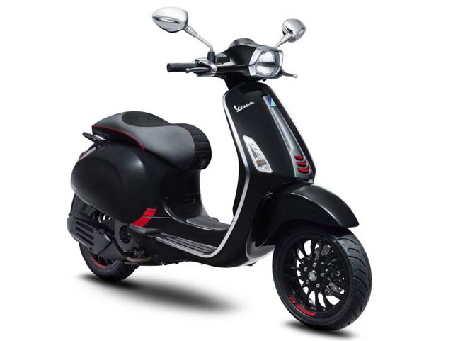 Ngắm Vespa 946 RED cực độc, giá ngang với xe  Kia Morning 2018 - 3