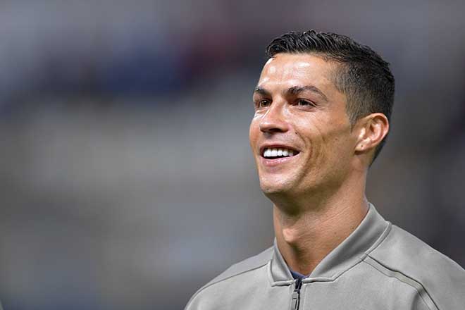 Chi tiết Juventus - Sassuolo: Douglas nhận thẻ đỏ (KT) - 9