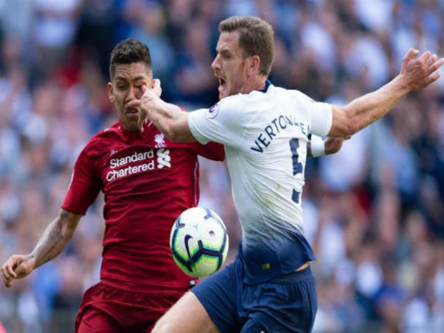 “Móc mắt” Firmino ghê rợn: SAO Tottenham nhận mưa ”gạch đá”, Liverpool lo lắng