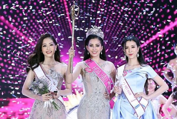 Mẹ của Hoa hậu Việt Nam 2018 tiết lộ con bỏ đi du học để thi hoa hậu - 1