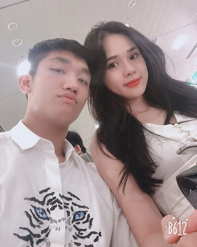 Nguyễn Huyền Trang (22 tuổi, quê Quảng Ninh) là bạn gái hiện tại của cầu thủ Nguyễn Trọng Đại. 