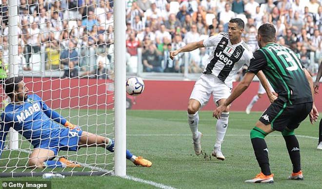 Ronaldo khai hỏa, Juventus săn Cúp C1: Phá lời nguyền 22 năm & dọa MU - 1