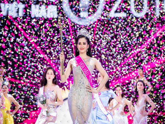 Người mẫu - Hoa hậu - Chiếc váy Tiểu Vy mặc đăng quang đêm chung kết giá tới 150 triệu đồng